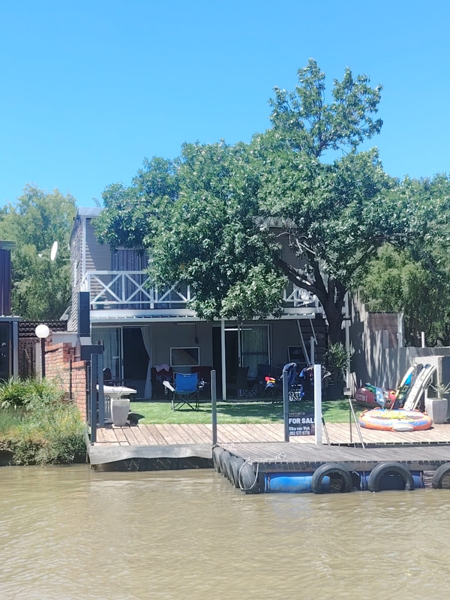 3 Bedroom Property for Sale in Maselspoort Free State